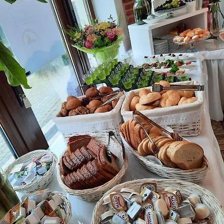 Pionow Wawa - Adults Only * Krynica Morska