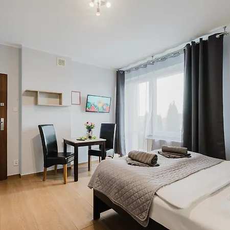 Pionow Wawa - Adults Only 홈스테이