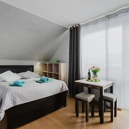 Pionow Wawa - Adults Only 홈스테이