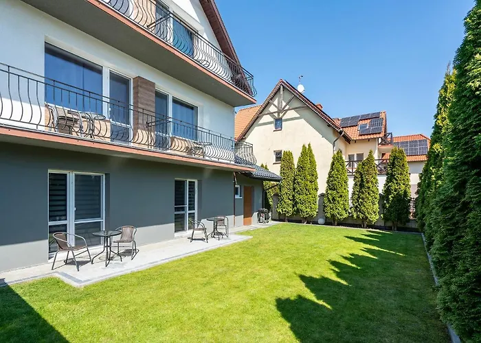 Pionow Wawa - Adults Only منزل للإقامة *