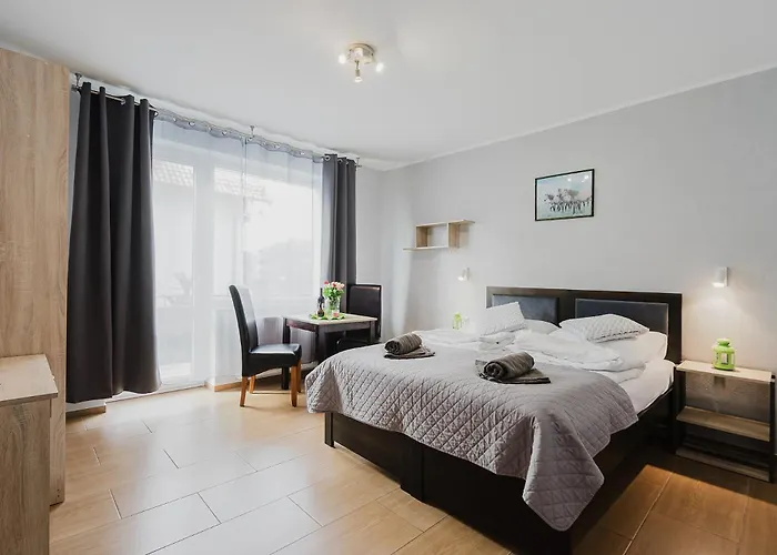 Pionow Wawa - Adults Only * كرينيتا مورسكا