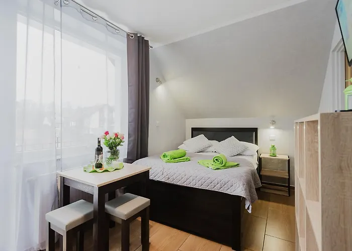 Pionow Wawa - Adults Only * كرينيتا مورسكا