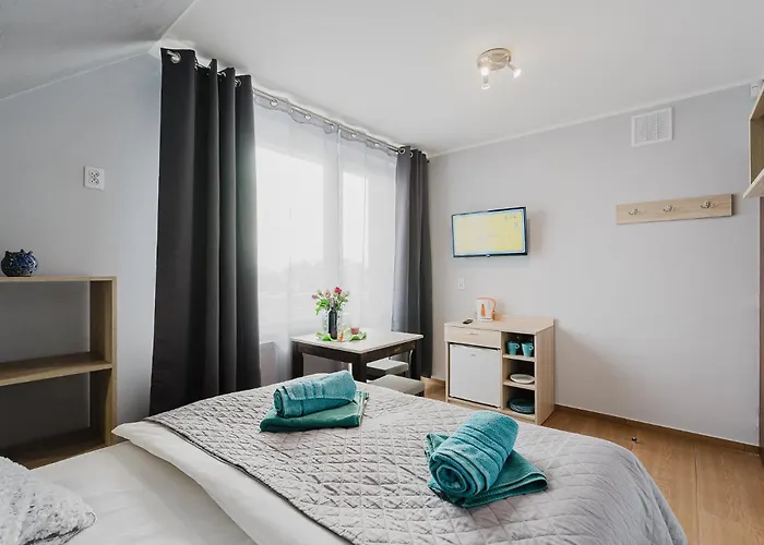 Pionow Wawa - Adults Only * كرينيتا مورسكا