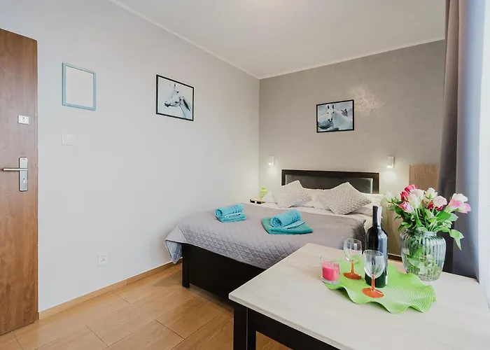 Pionow Wawa - Adults Only منزل للإقامة *